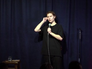 комик жёстко ебёт зал  [вакуум - Дима Балаев]