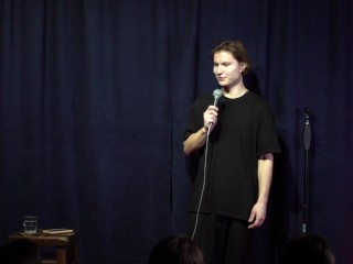 комик жёстко ебёт зал  [вакуум - Дима Балаев]