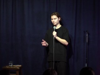 комик жёстко ебёт зал  [вакуум - Дима Балаев]