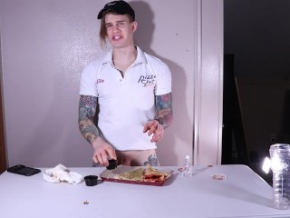 What is the most fuckable PIZZA HUT item?