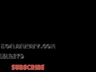 Madre Soltera Venezolana Acepta Follar Sin Condon a Cambio de Hospedaje en Medellin Colombia