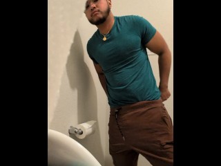 Quick trans man piss through STP