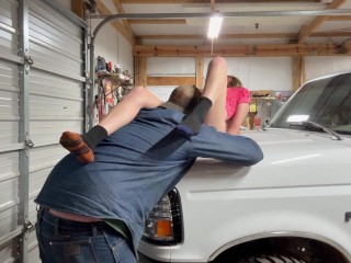 Teen Babysitter Eaten out on Hood