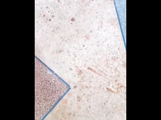 ميمة مغربية مليحة مترمة تتحول قدام راجلها ديوث