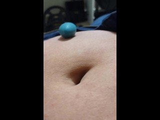 Watch my belly button while i masturbate
