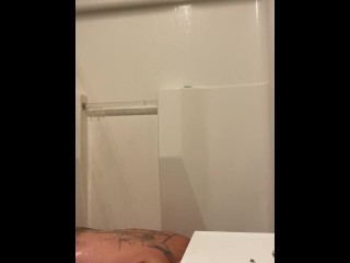 Thick Sexy slut gives Golden showers in the