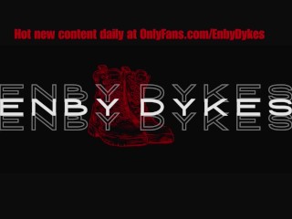 Tittie-nine: Sucking each others titties and making out