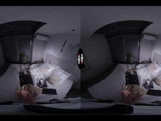 Creampie For A Sexy Blonde