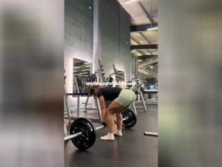 18yo Squirting Virgin: Pussy Gushes During Hardcore Fuck