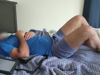 Waking up and having a reaction to u/BoDeysious and then hfo and then cum again