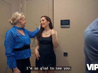 VIP4K. Famous retro Pornstar turns out to be my Mom's best friend