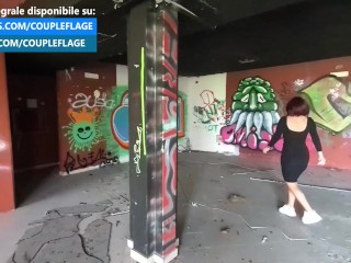 EHI GUARDONE! CHE CI FAI QUI? Mi faccio scopare in pubblico da uno sconosciuto!