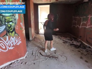 EHI GUARDONE! CHE CI FAI QUI? Mi faccio scopare in pubblico da uno sconosciuto!