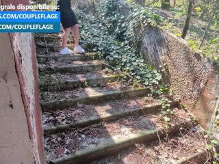 EHI GUARDONE! CHE CI FAI QUI? Mi faccio scopare in pubblico da uno sconosciuto!