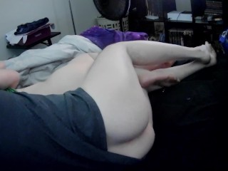 Wake my hot milf stepmom for a quick fuck before work!