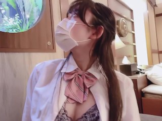 学校帰りに制服姿の１８歳巨乳彼女と顔出しセックス♥素人カップル/美女/スタイル抜群/パイパン/スマホ撮影/リアル/主観映像/ハメ撮り