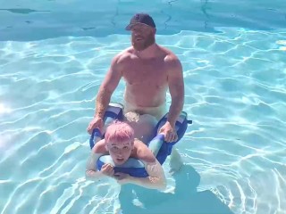 Casual pool fuck with Thor Johnson