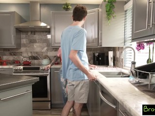 Valerica Steele Squirts All Over Stepbro's Cock like a Super Soaker - S34:E8