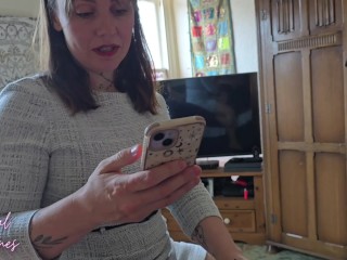 Creampied my stepsister after accidentally seeing her nudes