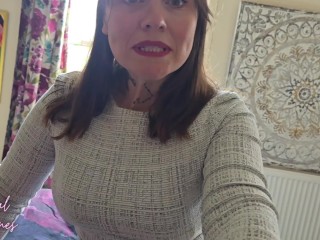 Creampied my stepsister after accidentally seeing her nudes