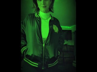 Carrie Cougar in a tight white top shows her latest NBA apparel