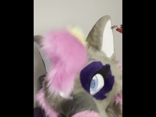 Furry murrsuiter showing his feet while jerking off to the thought of rabbits~.