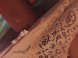 Stranger dude rub his cock inside my panties while riding with the bus back to home