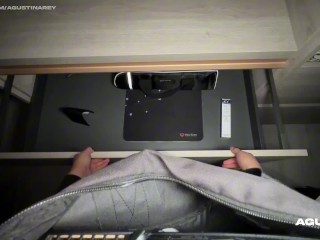 Esta ladrona culona fue pillada infraganti y recibe jugoso creampie en su coño apretado