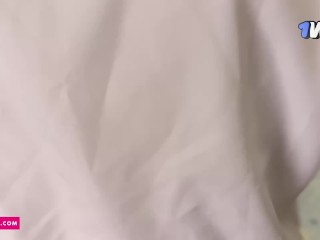 Üvey Kız Kardeşimi Okula Açık Saçık Giderken Yakaladım (Odasında Dildo Buldum)