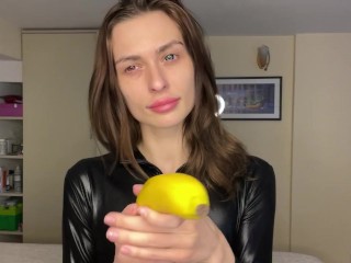 Latex Fetish Tease – Oiled Banana Domination and Crushing POV 🍌🖤