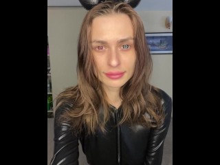 Latex Bunny Domme – Spits and Dominates POV 🖤🐰