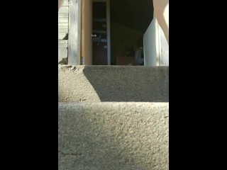 Huge pussy pissing outside