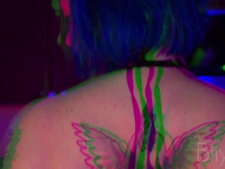 Playboy biiyla blue twerking bts photoshoot , thick bluehair woman