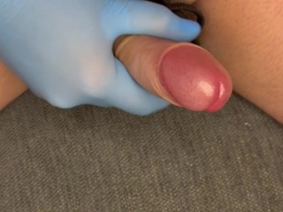 CBT Schwanz- und Eierfolter des Sklaven alleine