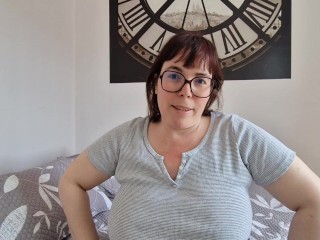 Me gusta chupar pollas y corridas con semen creampie (Evita Camila milf caliente)