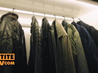 Fucking your new housemate Alexis Crystal in a dirty POV sex scene