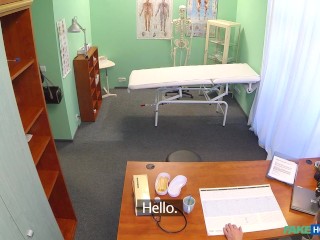 "I made a sexy patient have an orgasm in record time in my office" - Fake Hospital