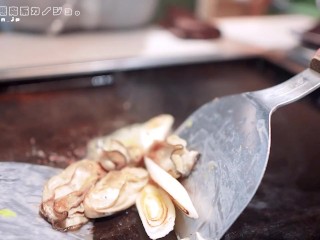 居酒屋デート後に玄関先で即フェラ抜き♡M男彼氏をた～っぷり焦らし寸止めでイジメて溜めた濃厚精液を口内射精ごっくん　主観 Vlog 日本人 カップル 巨乳 素人 調教 手コキ 変態 淫乱 痴女 個人撮影