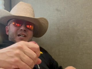 Big Cock Cowboy Fires Off a Legendary Load – Massive Cumshot That Deserves a Contract