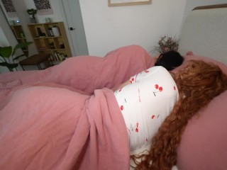 sharing a bed with my girlfriend and her bff - gal ritchie, elly clutch