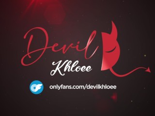 Frío extremo y jacuzzi roto: Devil Khloee folla duro al técnico del jacuzzi para calentarse