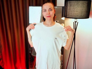 Testing T-Shirt Transparency When Wet 😉 See-Through Fun