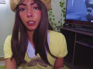 Soy la linda exploradora de la tropa 69, quieres probar mi galletita?