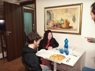 I ordered a pizza but I got 2 sausages! THREESOME MMF