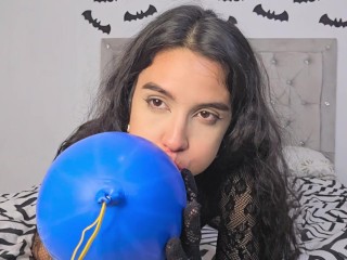 Testing punch balls dressed as Catwoman (Full video on C4S / MV / OF / Membersite)