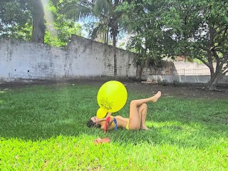Blow to pop in open air with punch balls balloons (Full video on C4S / MV / OF / Membersite)