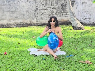 Sit to burst rubber balloons in the garden(Full video on C4S / MV / OF / Membersite)