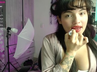 #Tease, #POV, #Lingerie, #OnlyFans, #PinUp, #Retro, #Burlesque, #Roleplay, #Glamour, #Satin, #Bubble