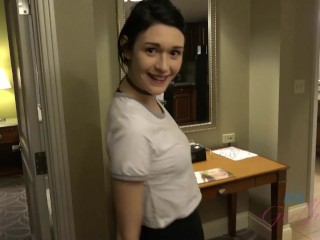 Ivy Aura takes a bath after some POV playtime