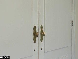 HOTWIFE XXX - Evelyn's Cuckold Husband Sends Her a BBC Surprise (Evelyn Payne)